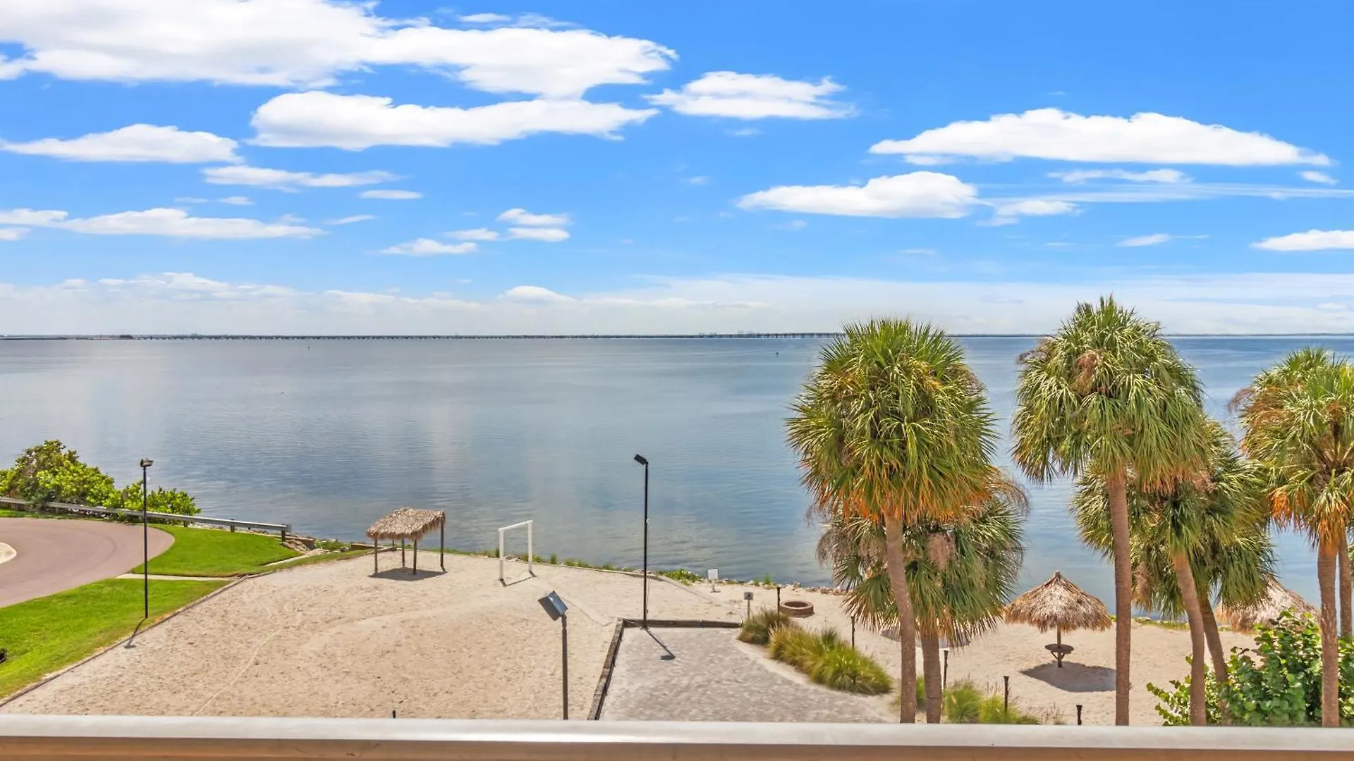 מלון דירות אפרטהוטל טאמפה New - Waterfront Renovated Beauty With Heated Pool