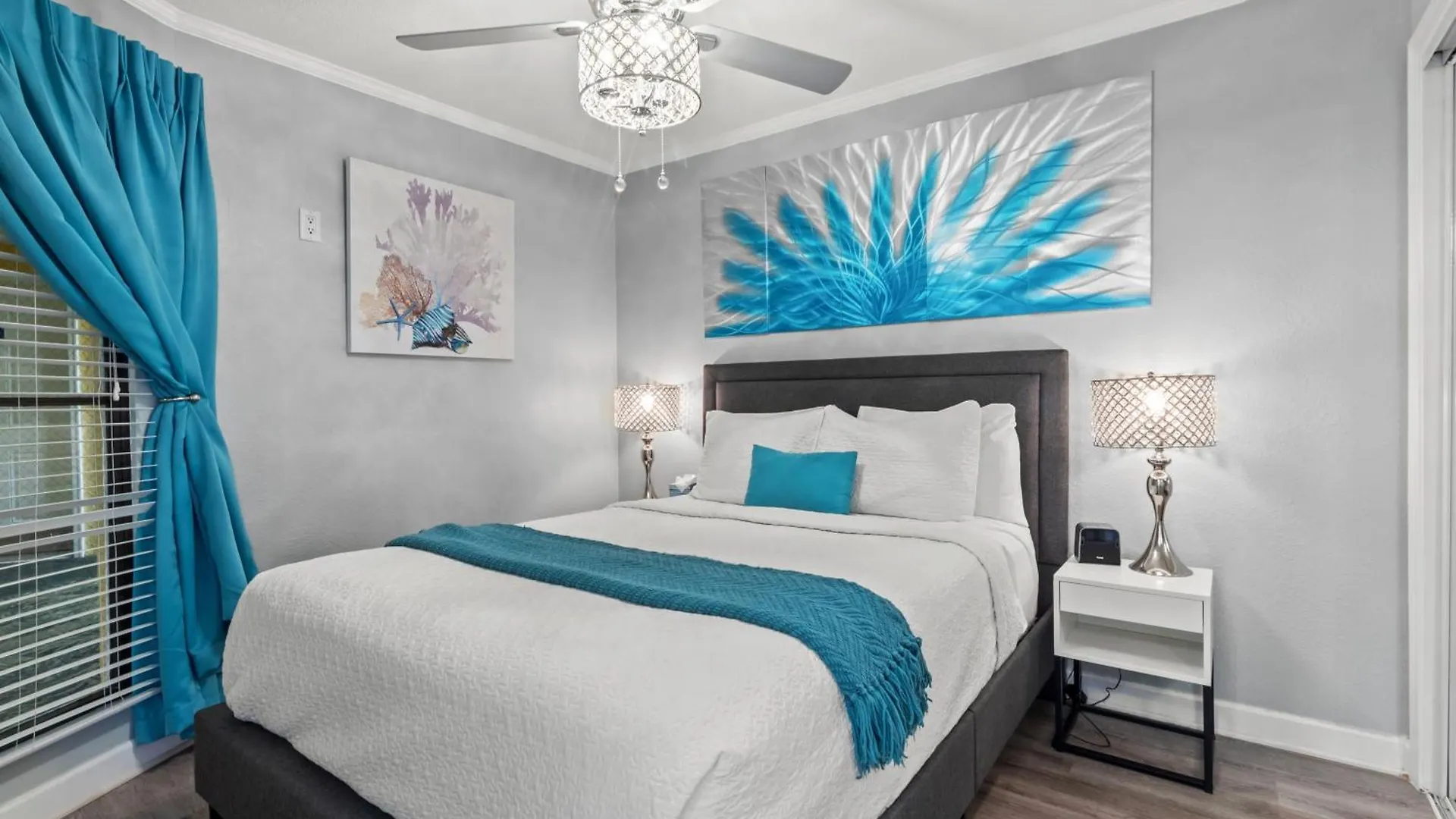 אפרטהוטל טאמפה New - Waterfront Renovated Beauty With Heated Pool 0*,  ארצות הברית